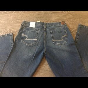 American Eagle AE Sz 10 Flare Jeans Brand New!